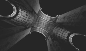 why anglehozary cave diving is dangerous