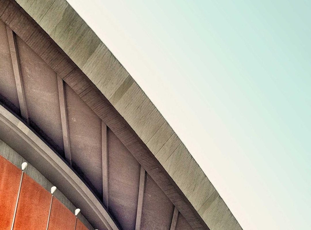 Where to Exchange Currency: The Best and Worst Places