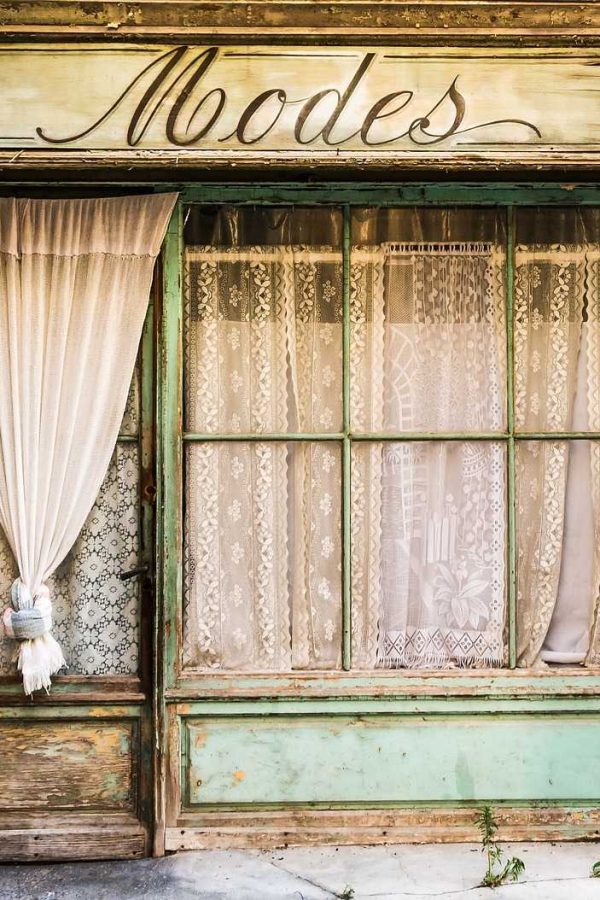 showcase, fashion, fashion store, shop, old building, showcase, fashion, fashion, fashion, fashion, fashion, fashion store, fashion store, shop, shop, shop, shop